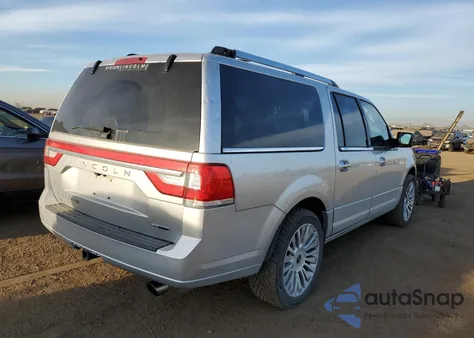 2016 Lincoln Navigator L Select z USA, uszkodzony, nr VIN 5LMJJ3JT8GEL11158